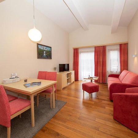Arabella Golf- Und Ski-Appartement Целль-ам-Зе Экстерьер фото